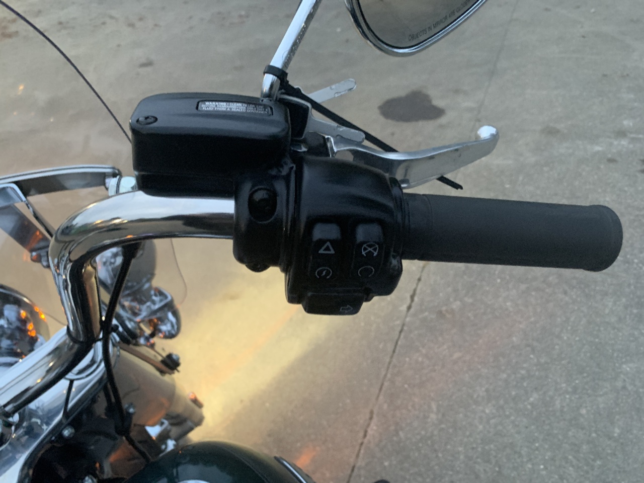 2024 Harley-Davidson FLHCS Heritage Classic